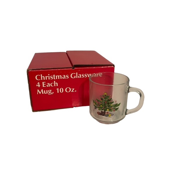 Vintage Nikko Christmas‎ Tree Glass Mugs Set of 4 - Picture 1 of 11